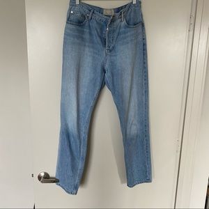 Everlane 90s Cheeky Jean classic wash